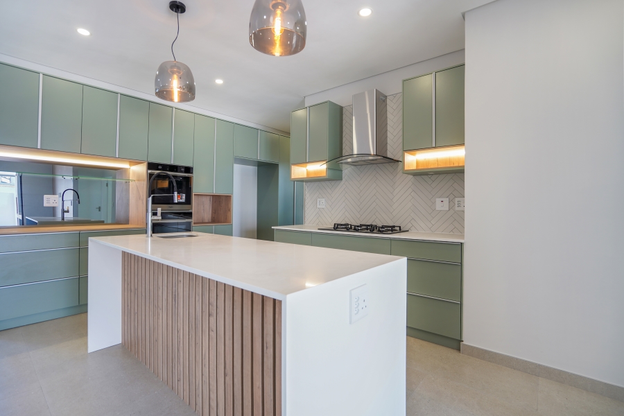 4 Bedroom Property for Sale in Sandown Western Cape